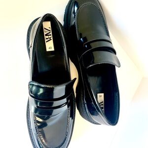 Zara Black Patent Women’s Loafers Women Women’s Size 9, Euro 40